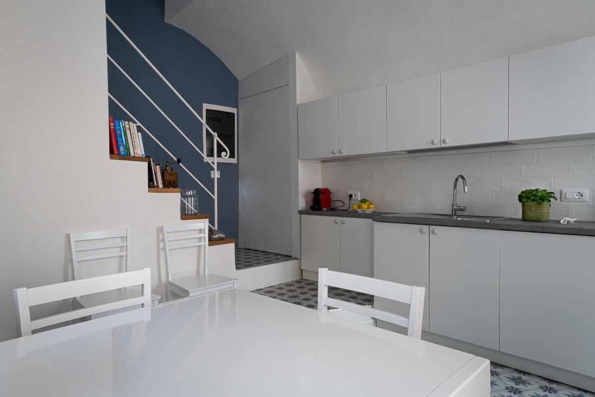 Appartement Insapria, Caressa De Mae à Bordighera Extérieur photo
